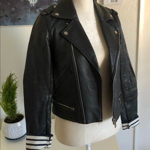 Excellent Condition 💯 black leather Moto Jacket